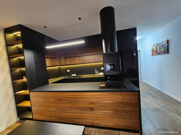 Tirane, shitet apartament 2+1+Ballkon Kati 1, 108 m² 206.002 € (TEG)
