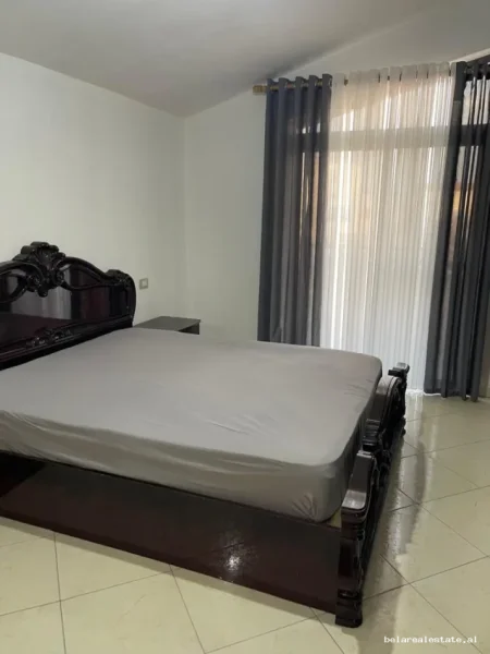 Tirane, jepet me qera Vile Vile 3 Katshe Kati 3, 90 m² 427 € (Selite)