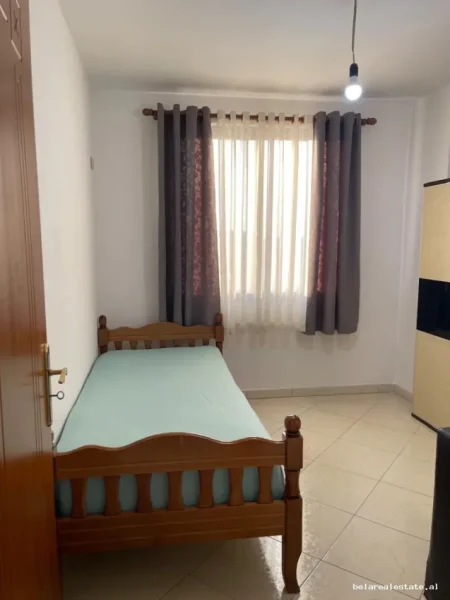 Tirane, jepet me qera Vile Vile 3 Katshe Kati 3, 90 m² 427 € (Selite)