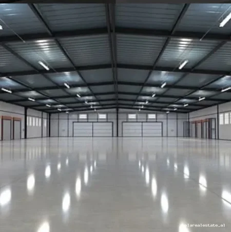 Tirane, jepet me qera magazine Kati 0, 350 m² 1.070 € (Peze)
