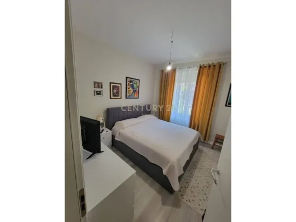 Tirane, shes apartament 1+1+Aneks+Ballkon Kati 0, 59 m² 185.000 € (Atsh)