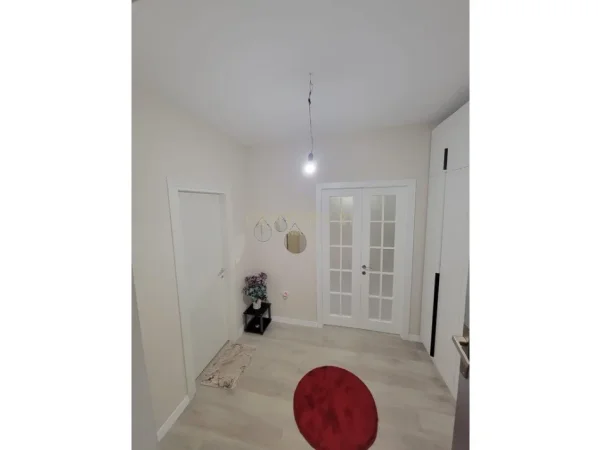 Tirane, shes apartament 1+1+Aneks+Ballkon Kati 0, 59 m² 185.000 € (Atsh)