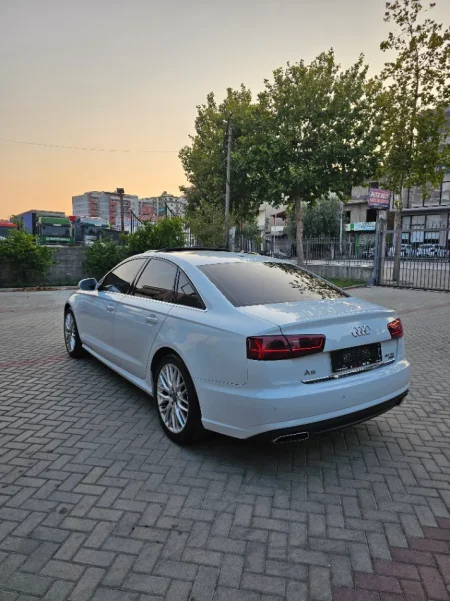 Fier, shes makine Audi Nafte, e bardhë automatik Klima 12.300 €