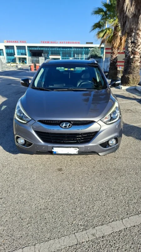 Fier, shitet Hyundai ix35 Nafte, gri e erret automatik Klima 160.000 km
