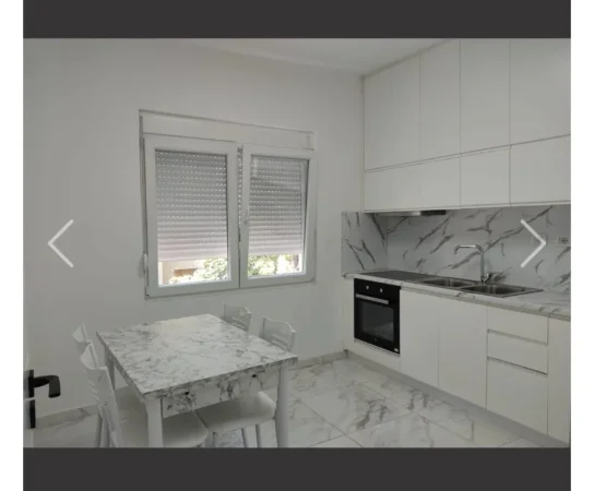 Tirane, jepet me qera apartament 2+1 Kati 2, 70 m² 600 € (Rr.Dibres; fakulteti i Mjeksise)