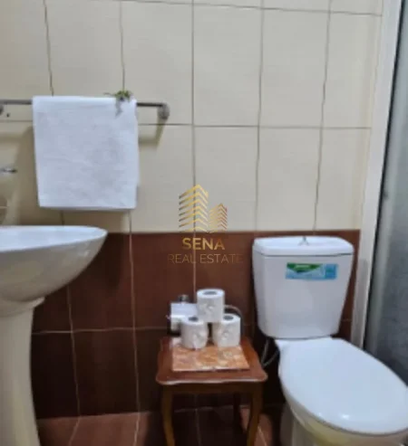 Tirane, jepet me qera apartament 1+1 Kati 4, 75 m² 600 € (Rruga e Kavajes)