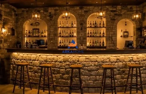 Tirane, shitet ambjent biznesi Kati 0, 60.000 m² 3.500.000 € (MULLET)