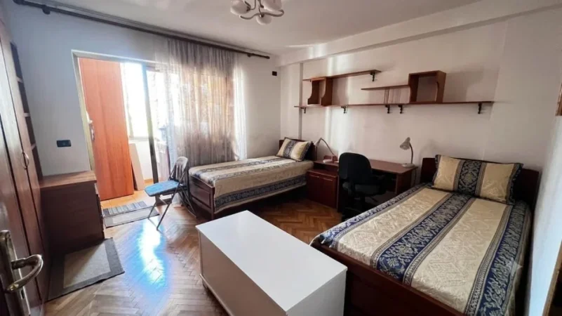 Tirane, SHITET APARTAMENT  2+1+2 QENDER TE MUZEU KOMBETAR