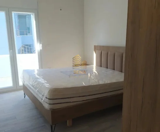 Tirane, jepet me qera apartament 1+1 Kati 3, 60 m² 350 € (Shkoze)