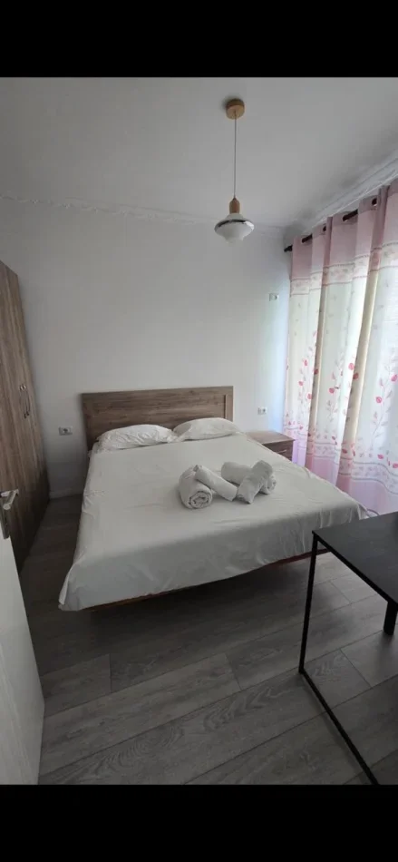 Tirane, jepet me qera apartament 1+1 Kati 2, 68 m² 550 € (Selvia)