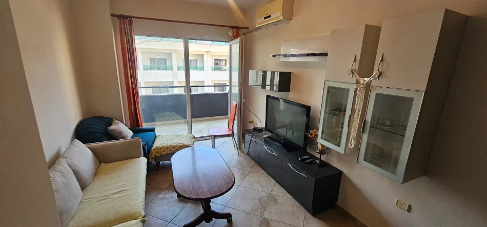 Durres, ofroj JEPET ME QERA – 2+1 NË DURRËS PLAZH Durrës Plazh 500 €
