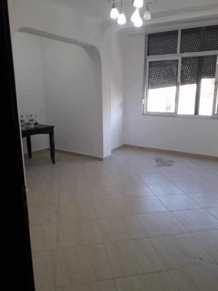 Tirane, shitet apartament 2+1+BLK Kati 5, 67 m² 115.000 Euro (Myslym Shyri)