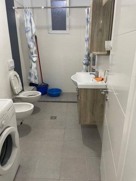 Fier, shitet apartament 1+1 Kati 7, 70 m² 59.500 Euro (Rr. Skender Muskaj)