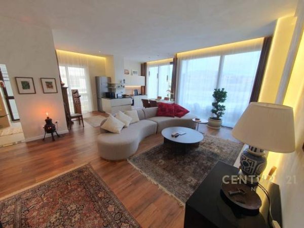 Tirane, jepet me qera apartament 2+1+BLK Kati 2, 135 m² 1.250 Euro (prane Radisson Collection)