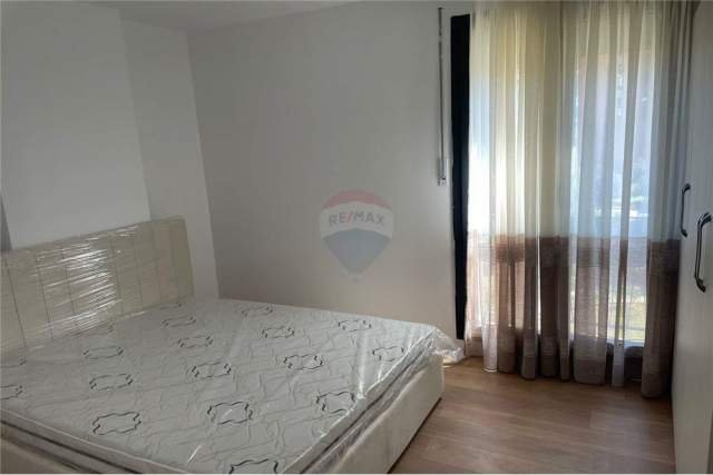 Tirane, jepet me qera apartament 2+1+A+BLK Kati 4, 110 m² 550 Euro