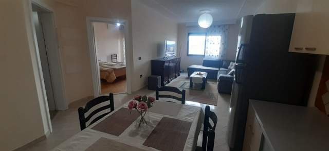 Tirane, jepet me qera apartament 2+1 Kati 10, 72 m² 600 Euro (Petro Nini)