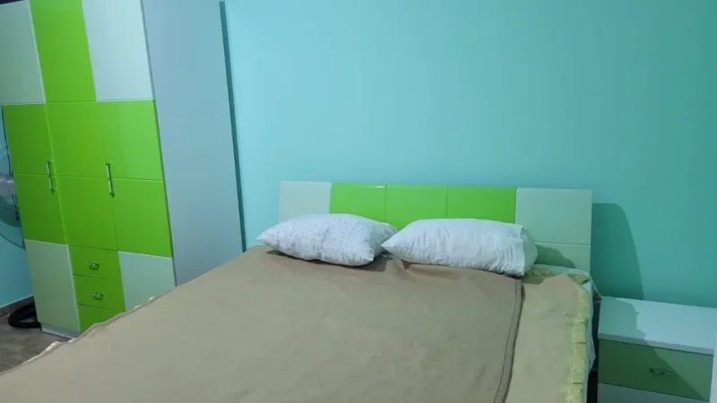 Tirane, jepet me qera apartament 2+1 Kati 3, 90 m² 450 € (Fresku)