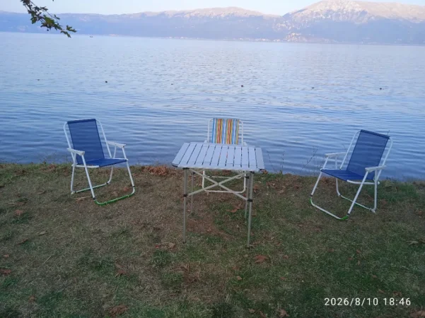 Tirane, shes Set karrige portatine 3 cope dhe tavoline polazhi 30 €