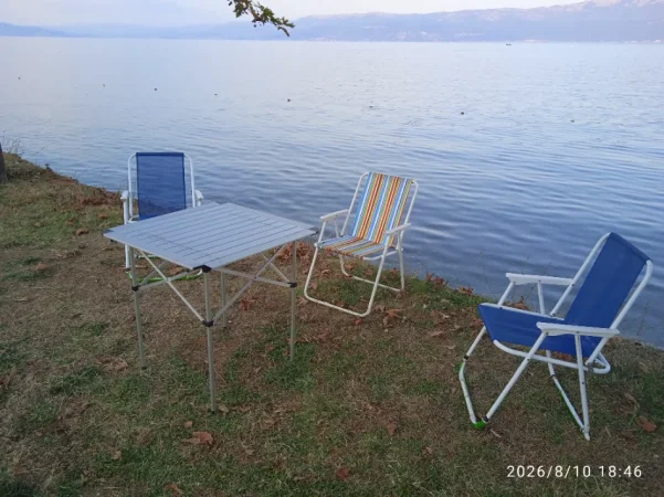 Tirane, shes Set karrige portatine 3 cope dhe tavoline polazhi 30 €