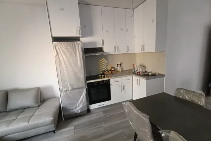 Tirane, jepet me qera apartament 2+1 Kati 1, 70 m² 550 € (Porcelan)