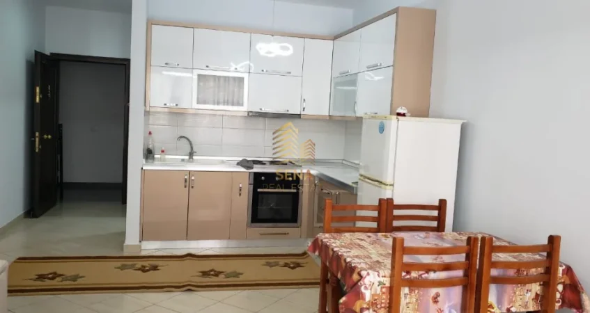 Tirane, jepet me qera apartament 1+1+Ballkon Kati 3, 65 m² 450 € (Astir)