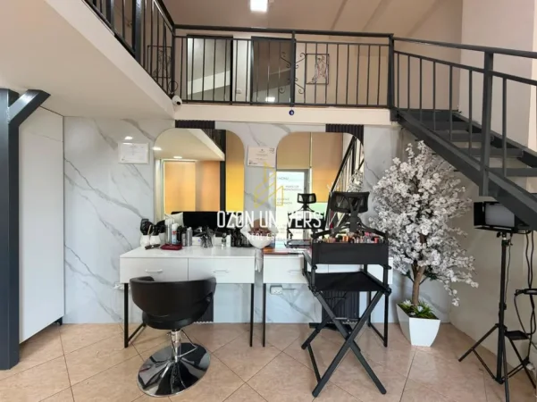 Tirane, shitet ambjent biznesi Kati 1, 60 m² (Fresk)