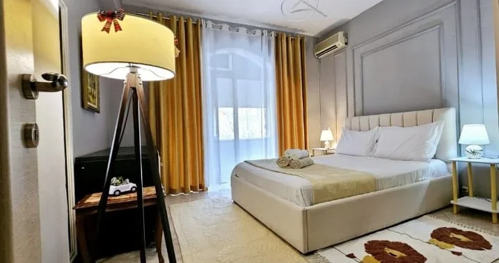 Tirane, jepet me qera apartament 1+1 Kati 3, 75 m² 600 € (Rruga e Kavajës)