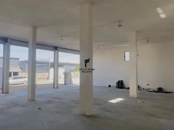 Tirane, jepet me qera magazine Kati 0, 200 m² 1.200 € (KAMEZ)