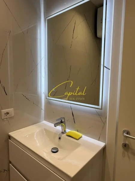Tirane, jepet me qera apartament 2+1 Kati 7, 75 m² 700 € (STACIONI TRENIT)