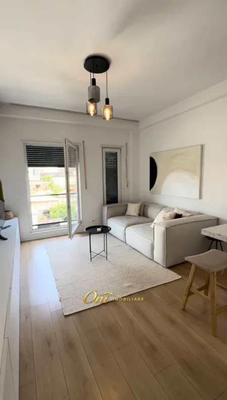 Tirane, jepet me qera apartament 1+1 Kati 2, 65 m² 750 € (PRANE SPAK)
