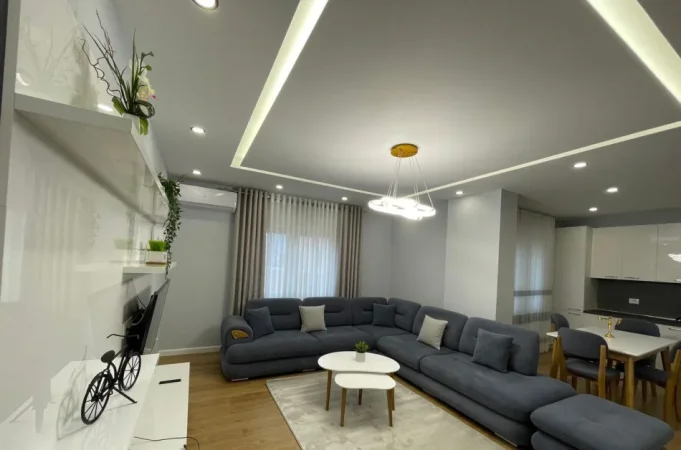 Tirane, jepet me qera apartament 2+1 Kati 4, 120 m² 970 € (Zogu i Zi)