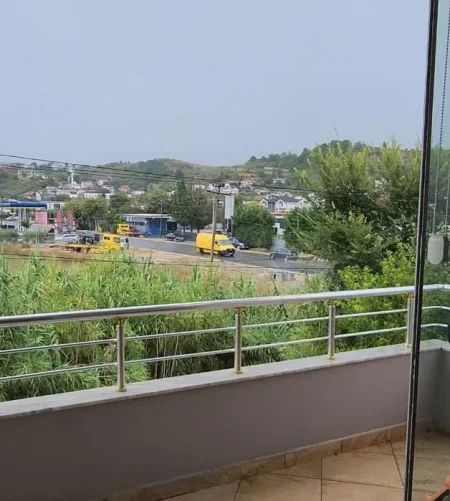 Vaqarr, jepet me qera ambjenti, 120 m²