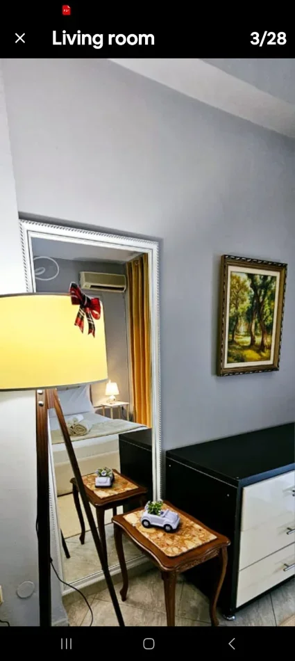 Tirane, jepet me qera Apartament 1+1 Kati 4, 65 m² ,Mobiluar, Çmimi 60.000 Lekë të Reja,tek  Rruga Kavajës, Tiranë