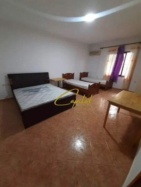 Tirane, jepet me qera apartament 1+1 Kati 1, 70 m² 400 € (5 MAJI)