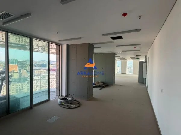 Tirane, jepet me qera ambjent biznesi Kati 15, 500 m² 15.000 € (RRUGA ELBASANIT)