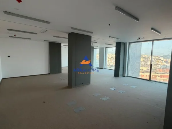 Tirane, jepet me qera ambjent biznesi Kati 15, 500 m² 15.000 € (RRUGA ELBASANIT)
