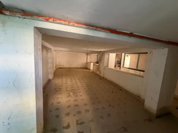 Durres, shitet ambjent biznesi Kati 0, 50 m² 30.000 € 
