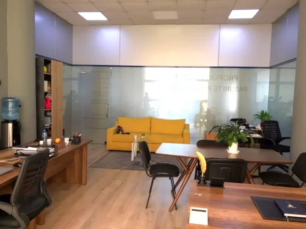Tirane, shitet zyre Kati 2, 60 m² 230.000 €
