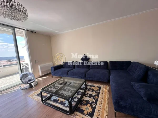 Tirane, jepet me qera apartament 3+1 Kati 4, 270 m² 1.000 € (Fresku)