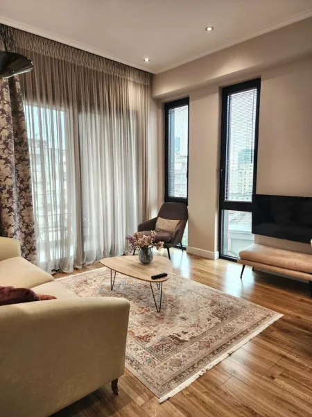 ME QERA: Apartament Luksoz 2+1+2WC | 110 m² | Park Gate – Rruga e Elbasanit / Ambasada Amerikane || 150,000 Leke/Muaj