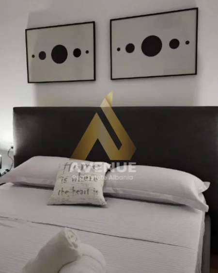 Tirane, jepet me qera apartament 2+1 Kati 2, 80 m² 750 € (Rruga Kavajes)