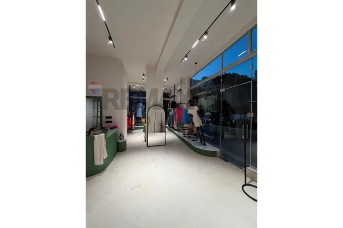 Tirane, shitet Kati 0, 51 m² 180.000 € (Rruga Teodor Keko)