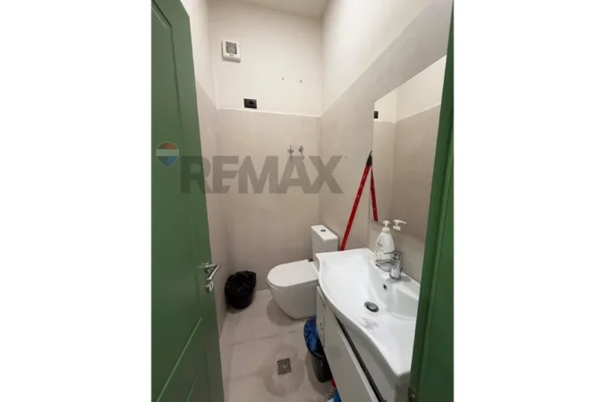 Tirane, shitet Kati 0, 51 m² 180.000 € (Rruga Teodor Keko)