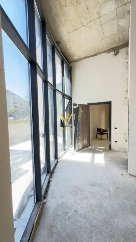 Tirane, shitet ambjent biznesi , 129 m² 645.000 € (LIQENI I THATE)