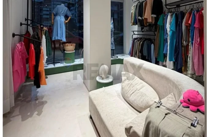 shitet dyqan Kati 0, 51 m² 180.000 € (Rruga Teodor Keko, Tiranë)