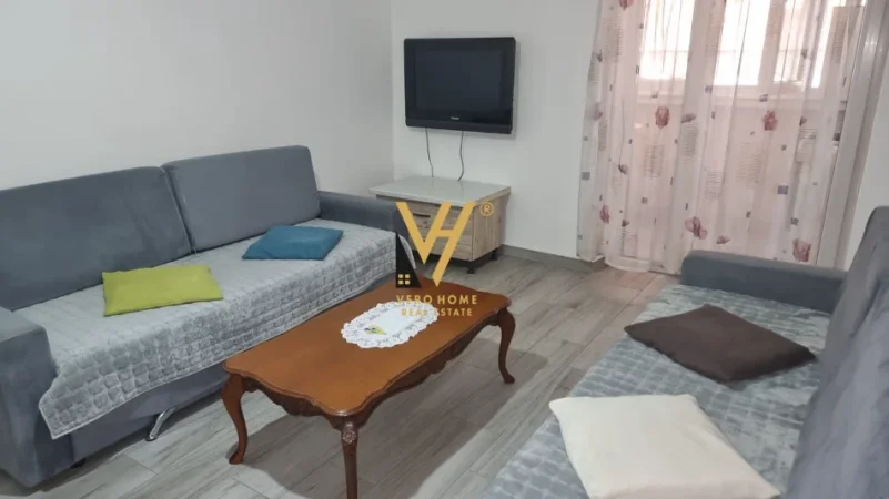 Tirane, jepet me qera apartament 1+1+Ballkon Kati 5, 70 m² 570 € (DON BOSKO)