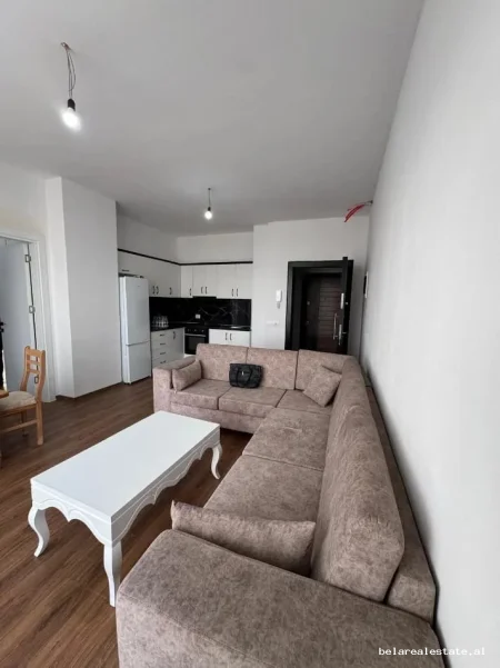 Tirane, jepet me qera apartament 2+1+Ballkon Kati 5, 75 m² 590 € (Paskuqan)