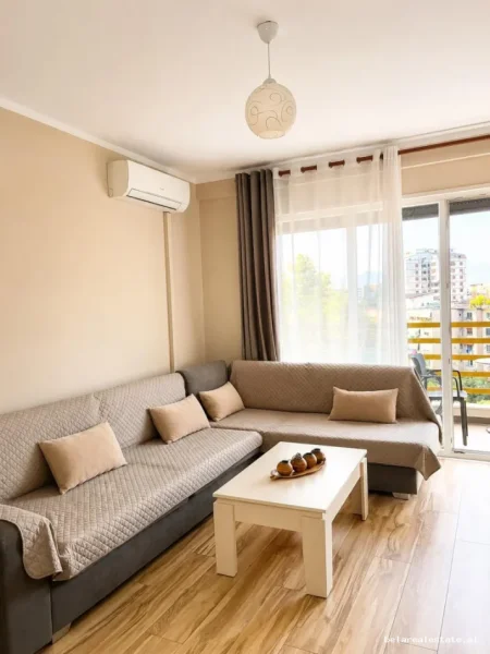 Tirane, jepet me qera apartament 1+1 Kati 5, 69 m² 550 € (Rruga dritan hoxha)
