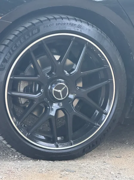 Tirane, shes makine Mercedes Benz Nafte, e zeze automatik Klima 209.000 km 1 €