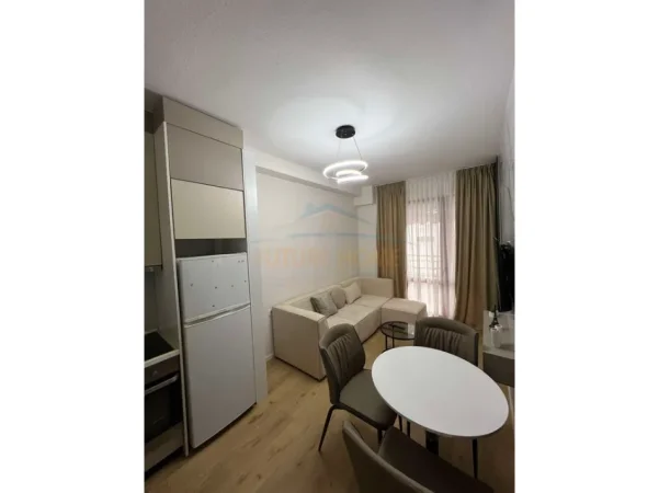 Tirane, jepet me qera apartament 1+1+Ballkon , 50 m² 360 € (Misto Mame)